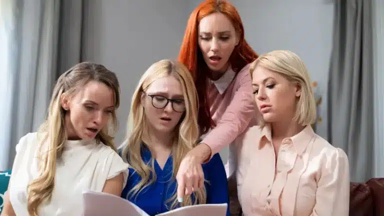 Asociación de mojigatas preocupadas – Kit Mercer, Audrey Madison, Jupiter Jetson, Pristine Edge